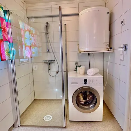 Peaceful Village Of Nesland * 람베르그